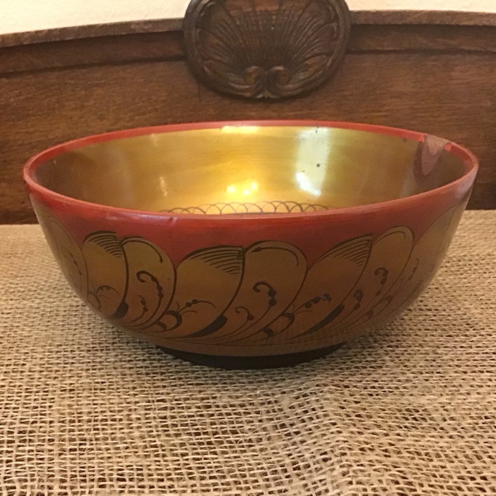 Vintage Russian Khokhloma folk Art wooden hand painted bowl